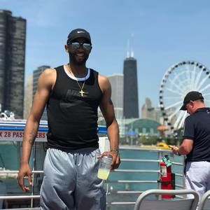 Meet your Posher, Lawrence